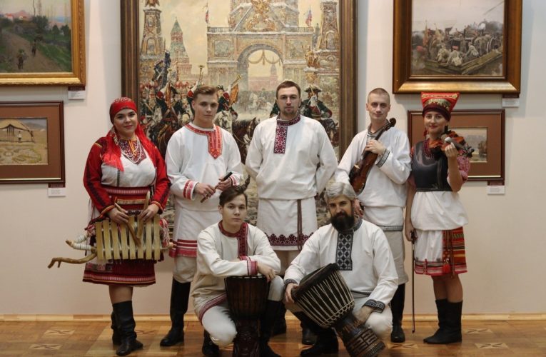 С МЕЖДУНАРОДНЫМ ДНЁМ МУЗЕЕВ!