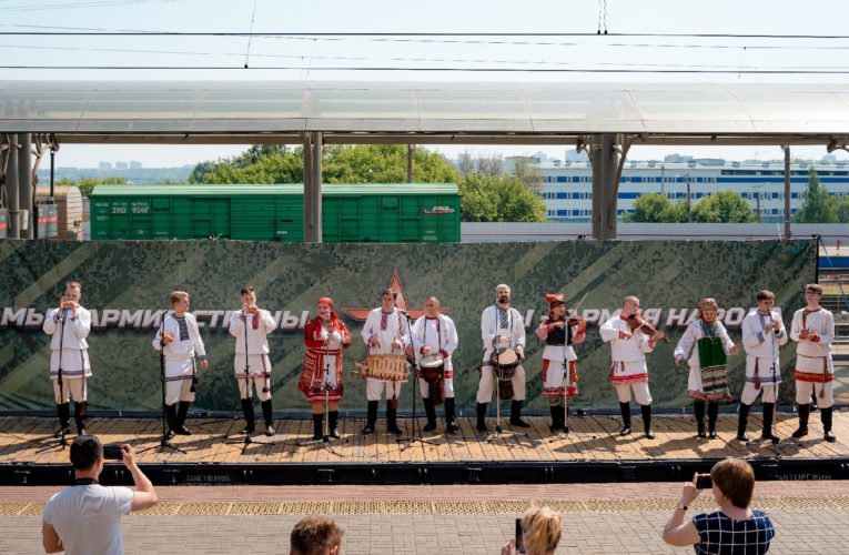МЫ — АРМИЯ СТРАНЫ!