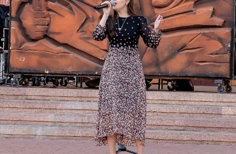 С Днём рождения Наталью Батину!