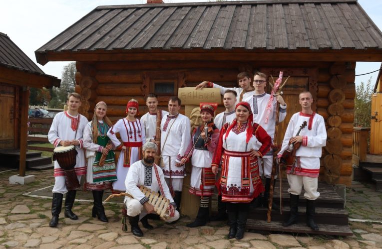 «ТОРАМА» ВЫСТУПИТ НА ЗАКРЫТИИ ФЕСТИВАЛЯ «ПОЮЩЕЕ ДЕРЕВО»