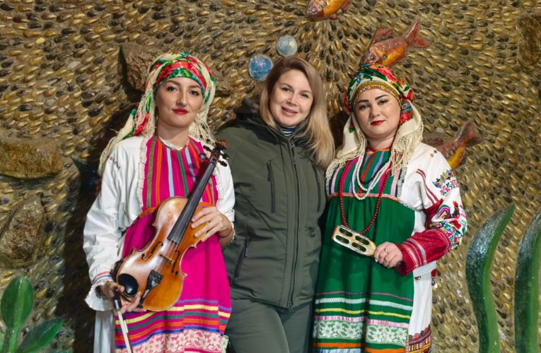 С МЕЖДУНАРОДНЫМ ЖЕНСКИМ ДНЁМ!